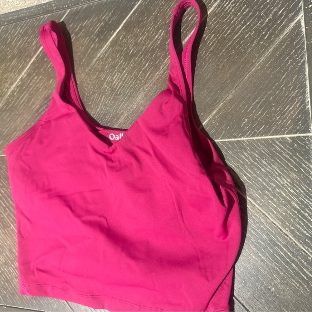 Oysho Oalka Pink Athletic Tank with Built-In Sports Bra Size Small